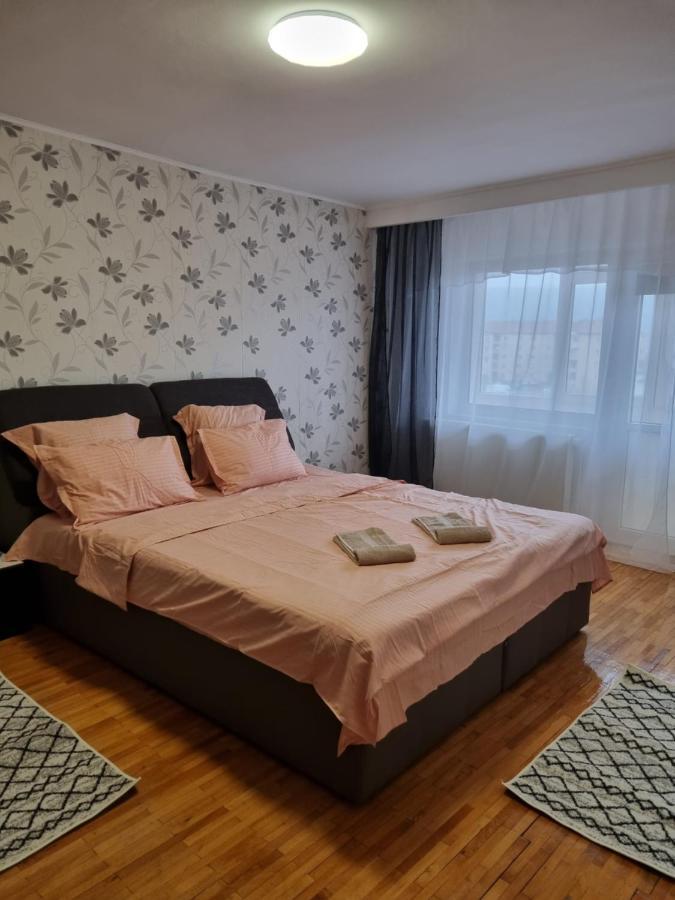 Apartamento Marya'S Râmnicu Vâlcea Exterior foto